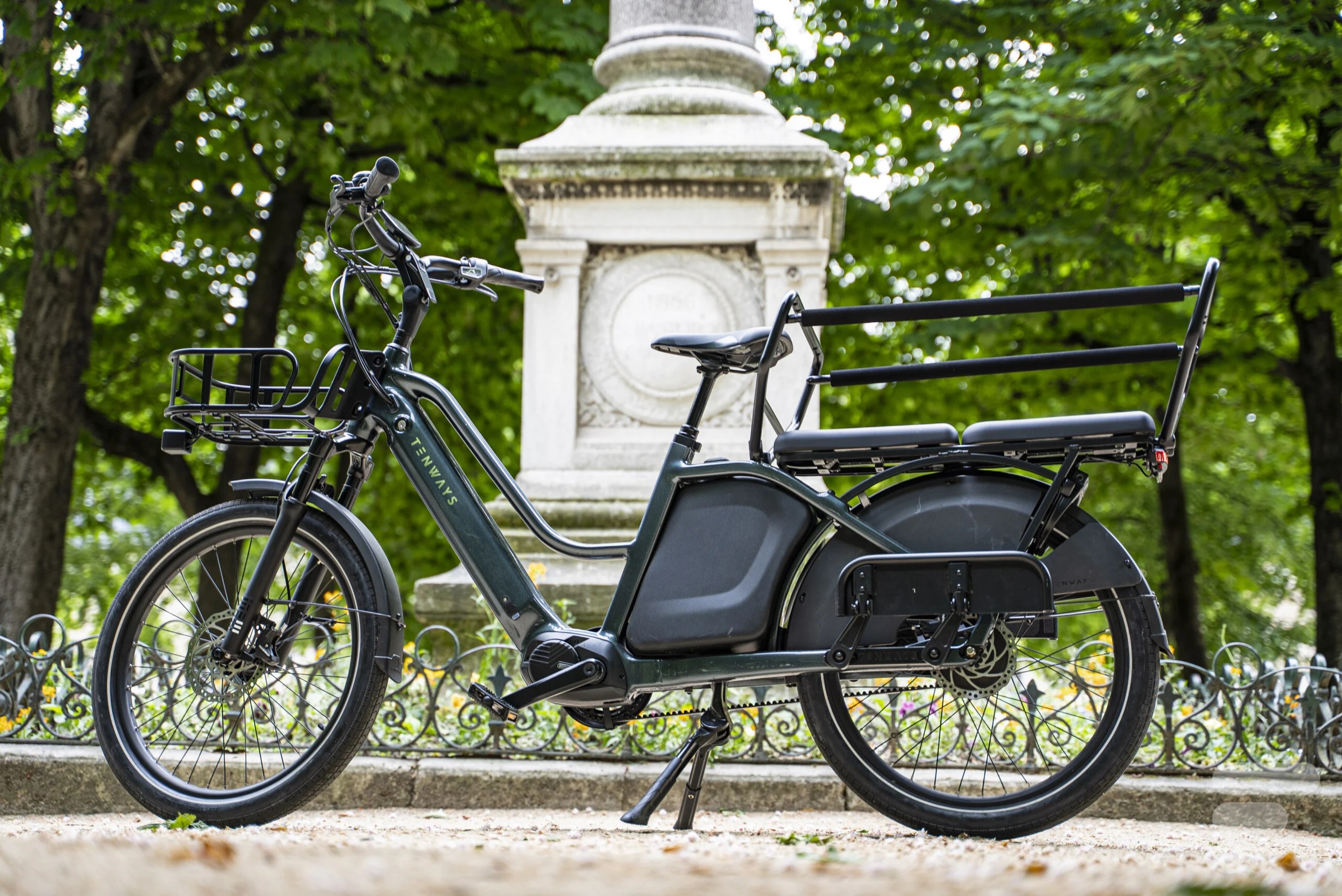 On a testé le Tenways Longtail Duo, un vélo électrique banal au rapport qualité-prix imbattable